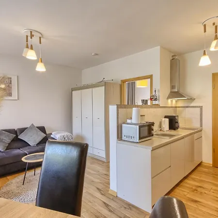 Apartamento Akva 1 *